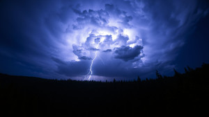 giant-thunderball-in-the-night-sky-over-the-oregon-forest.jpg