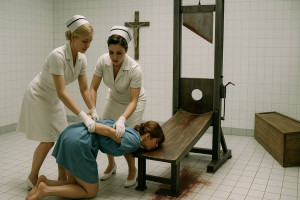 the_guillotine_execution_of_renate_prisoner_478.jpg