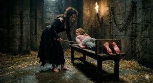 Готова к бастинадо.jpg