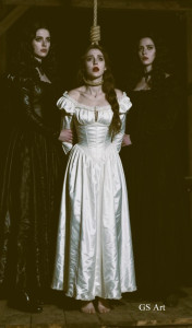 Висельница в белом платье.jpg