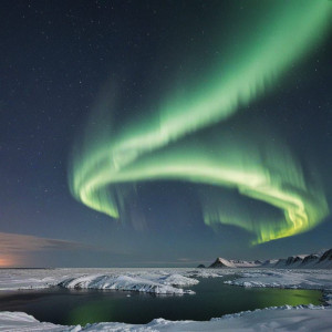 Mystical island of Thule in Northern Sea under aurora borealis - R4.jpg