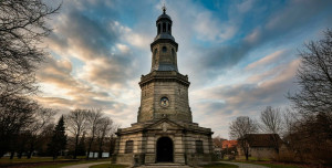 Die Glocke conjures the new reality - S.jpg