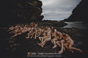 Auckland-mass-nudes-art-ONeill-Bay-08.jpg